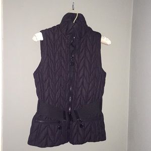 Black puffy stylish vest